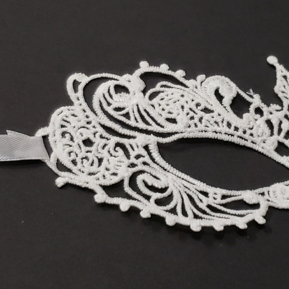 ⤵⤵#12 Masquerade Party 2D Soft Lace Mask - Picture 3 of 4